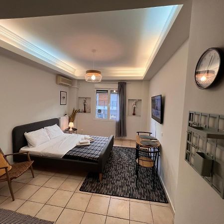 Wsd Rizari Apartment Hotel เอเธนส์ ภายนอก รูปภาพ