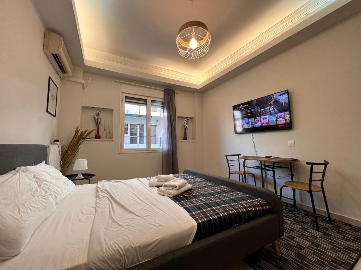 Wsd Rizari Apartment Hotel เอเธนส์ ภายนอก รูปภาพ